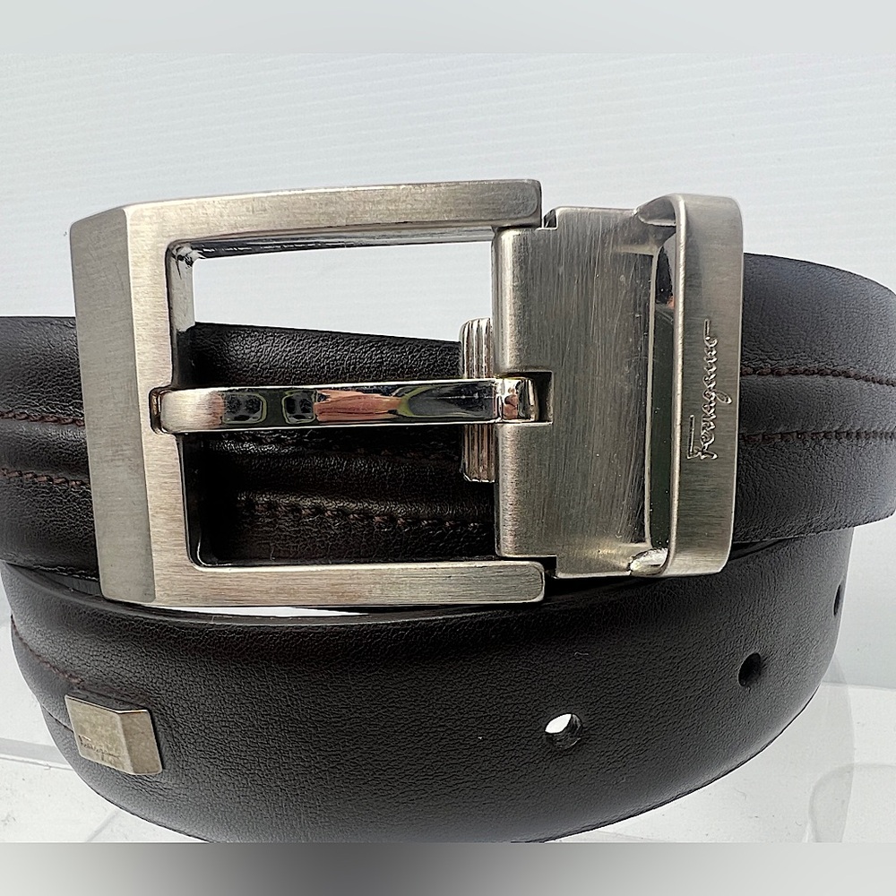 Salvador Ferragamo belt. Color dark brown. Size 38.